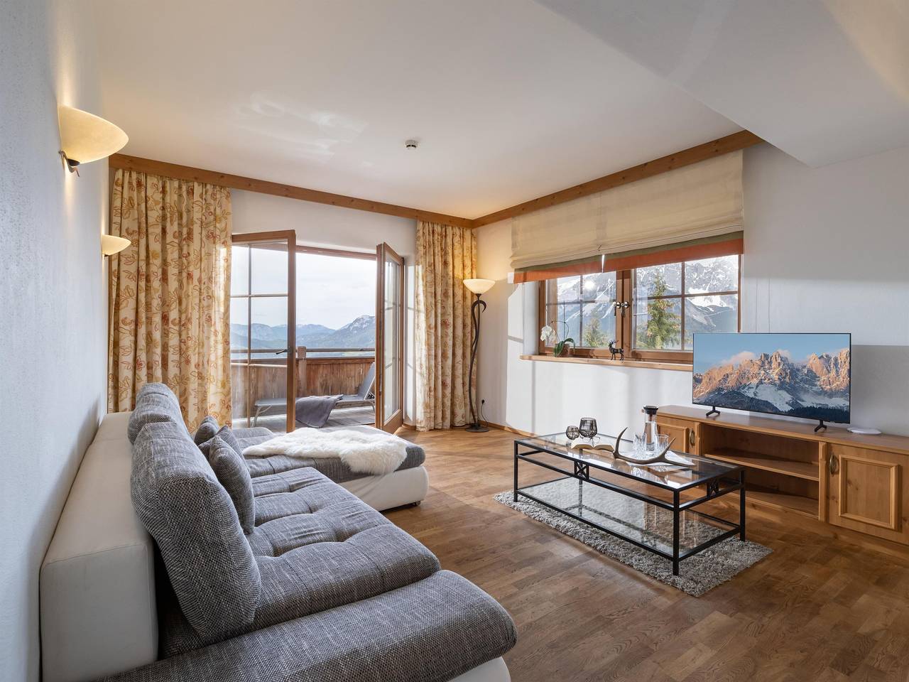 Ganze Ferienwohnung, Appartement Kaiserblick in Ellmau - SkiWelt, Ellmau