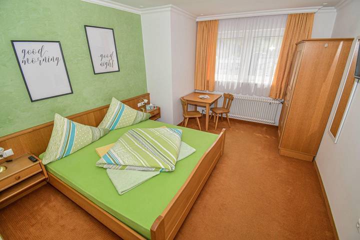 Pension für 2 Personen, mit Balkon in Schladming - 4