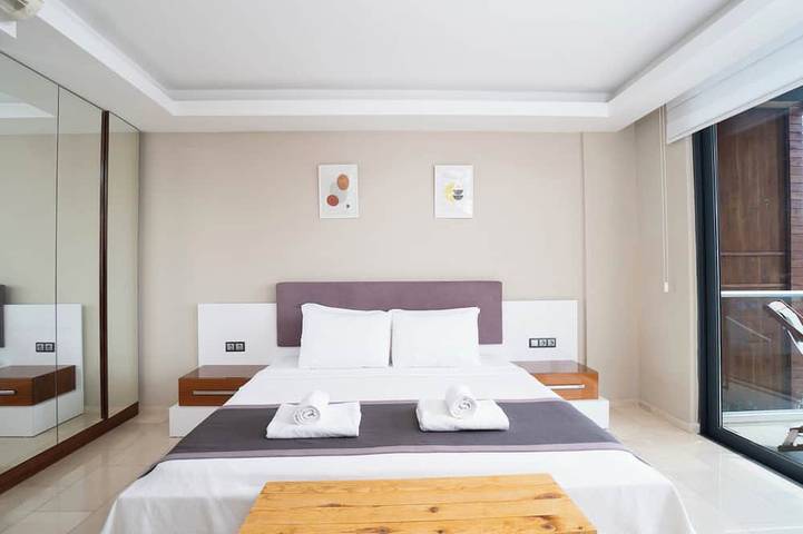Villa Sole Myra–Luxusvilla mit beheiztem & gekühltem Pool, 5 Minuten zu Fuß zur Stadt, Strand in Kaş, Provinz Antalya