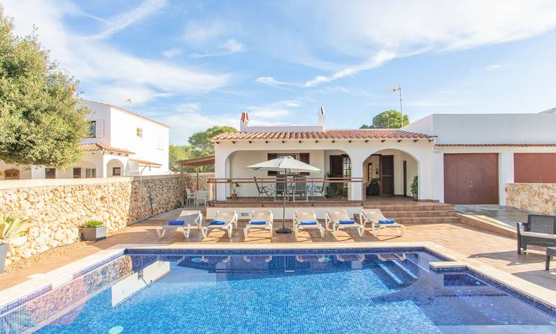 Casa rural para 6 personas, con terraza y jardín, Familias con niños en Ferrerías - 3