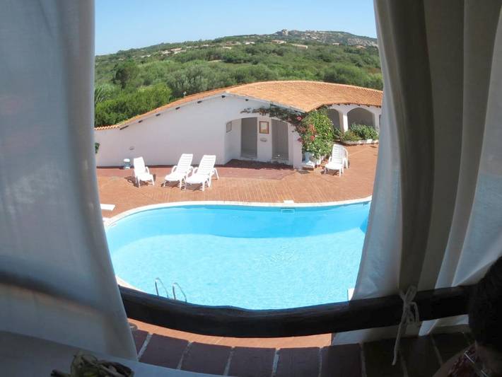 Gîte pour 5 personnes, avec jardin ainsi que piscine et vue dans Cala Bitta