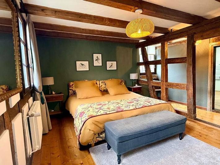 Chambre d’hôte pour 2 personnes, avec Terrasse et Jardin ainsi que Piscine et Vue