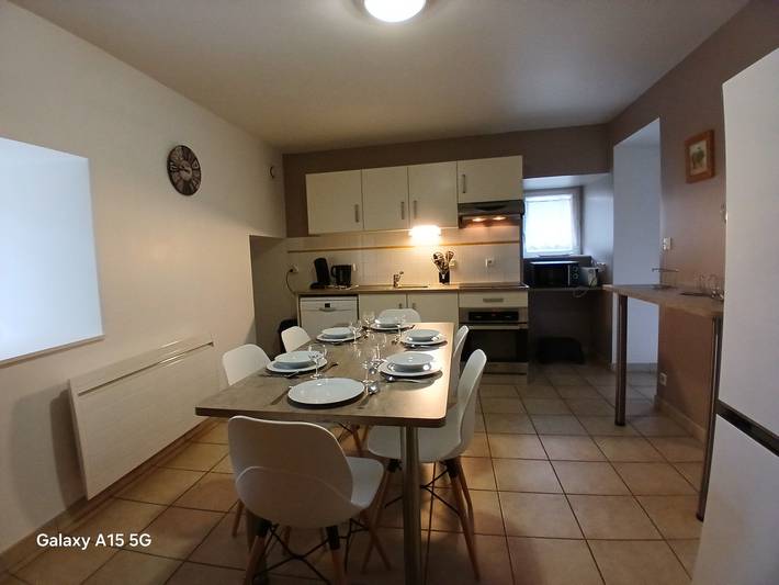 Maison ancienne rénovée avec terrasses, jusqu'à 6 personnes, La Gaubretière in La Gaubretière, Vallée de la Loire