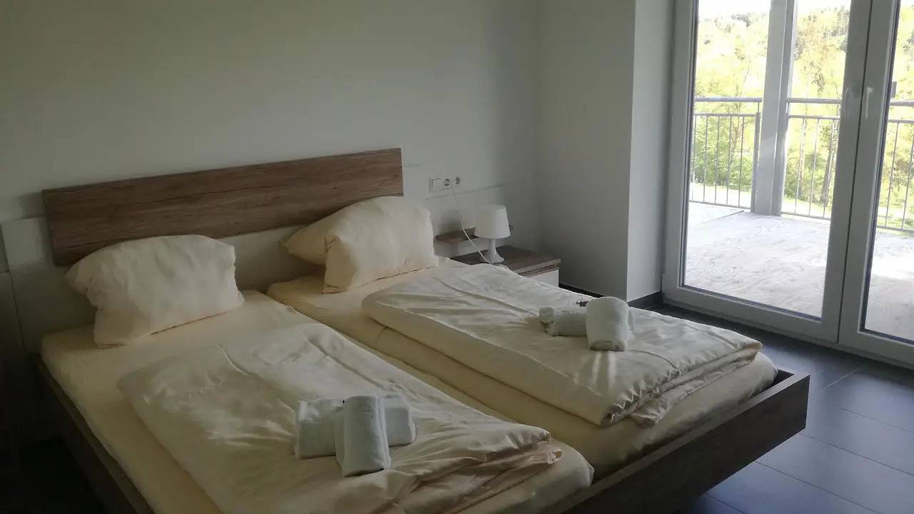 Ganze Ferienwohnung, Ferienwohnung für 4 Personen (75 m²) in Dahn in Dahn, Landkreis Südwestpfalz