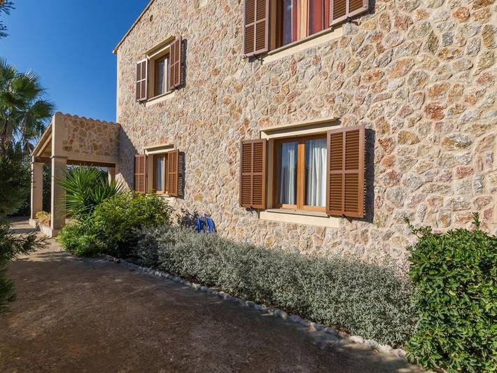 Can Tut - Beautiful villa with pool and garden in Campanet in Campanet, Majorca Center