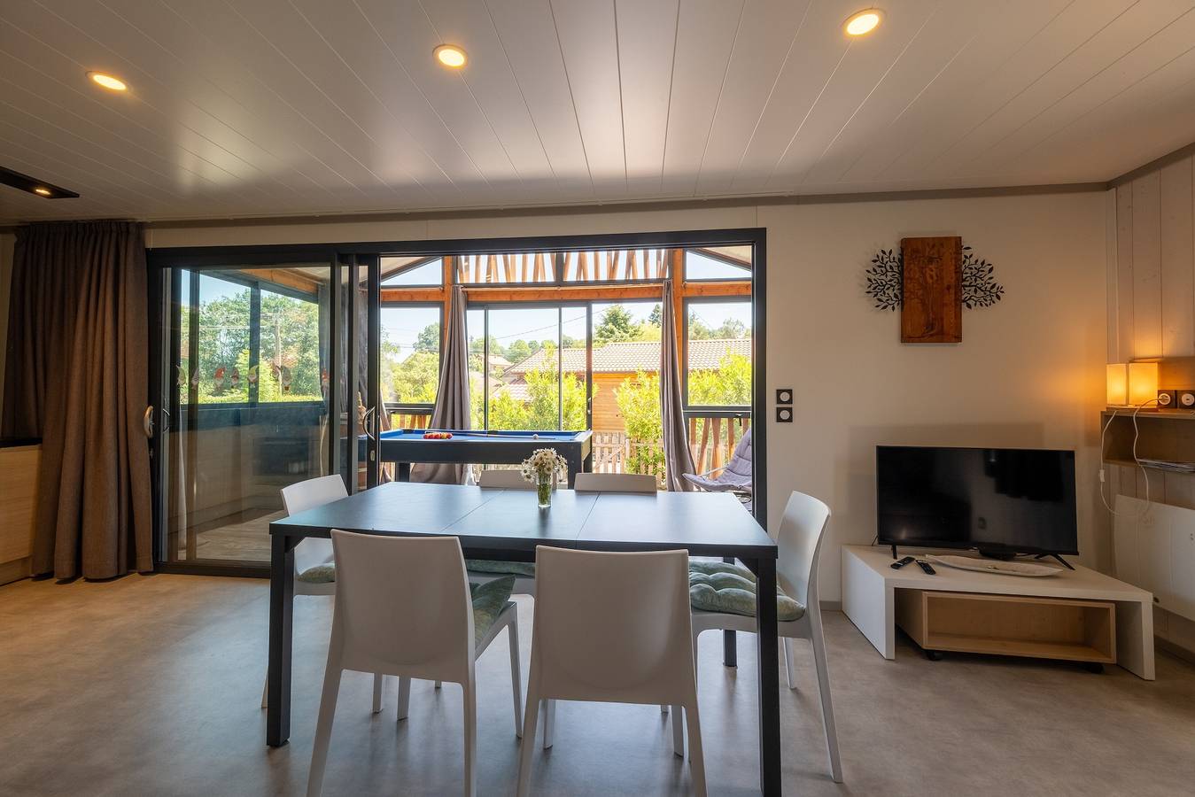 Chalet l'entékia, proche de gérardmer, avec billard et Spa privé in Corcieux, Parc naturel régional des Ballons des Vosges
