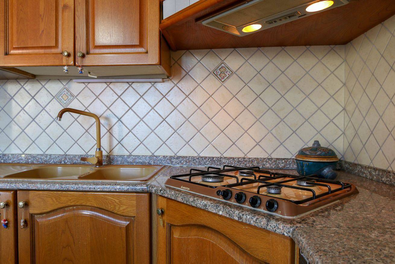 Appartement entier, Maison Pia  in Oliena, Barbagia