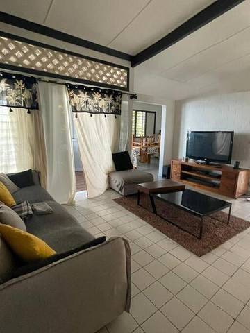 Gîte pour 6 personnes, avec vue et terrasse à Koungou