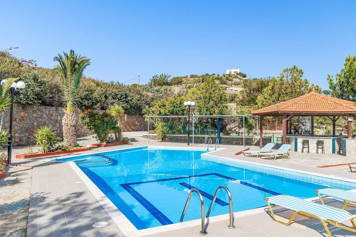 Villa für 6 Personen mit Terrasse in Agia Pelagia, Achlada