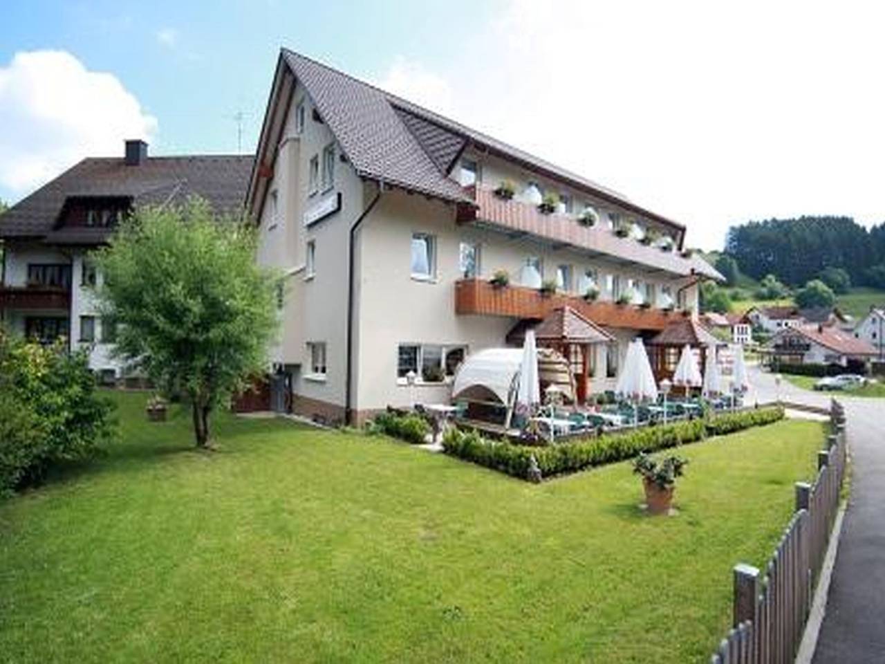 Hotel-Restaurant Schwörer - Doppelzimmer Komfort im Anbau in Lenzkirch, Forêt-Noire du Sud