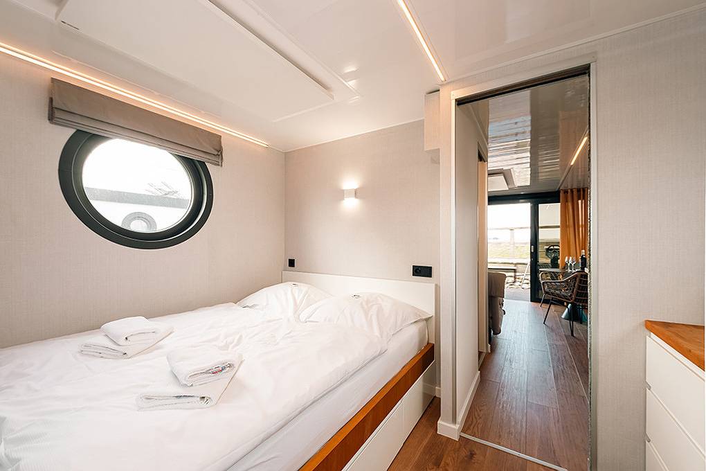 Woonboot voor 2 personen met uitzicht, foto 12