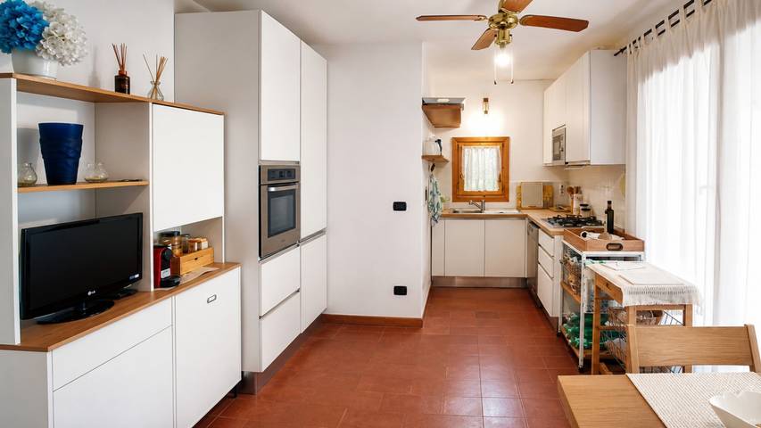 Ganze Wohnung, Ferienwohnung „Casa Vacanze Miky Punta Asfodeli“ mit Terrasse, Garten & Klimaanlage in Porto Rotondo, Olbia