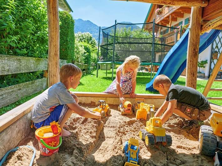 Ferienhaus für 4 Personen, mit Balkon und Garten in Lenggries - 3