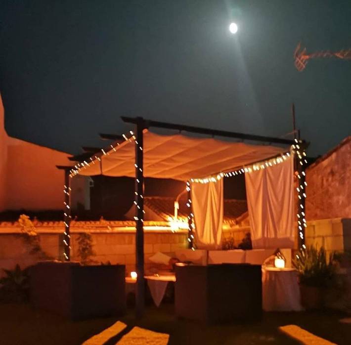 Casa rural para 9 personas, con Jacuzzi y Terraza además de Jardín y Piscina en Serranía de Ronda - 2