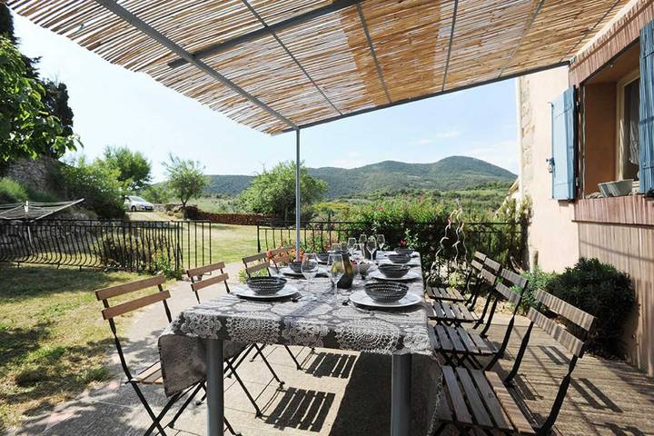 Gîte pour 8 personnes, avec jardin