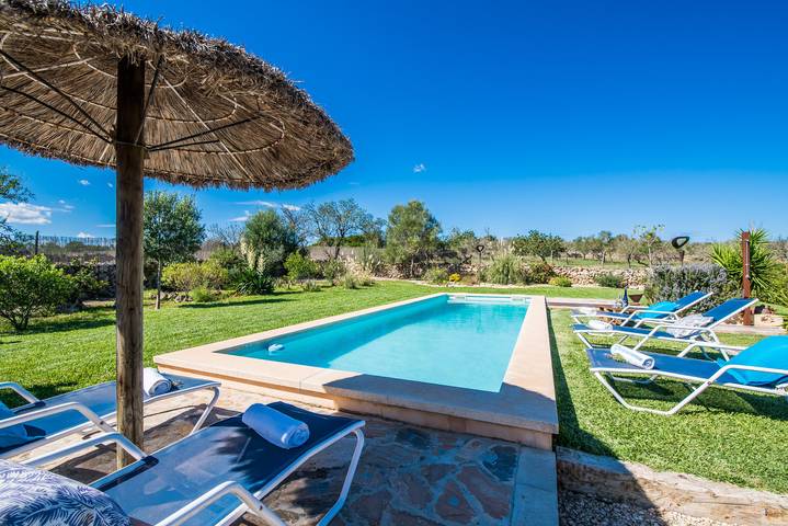 Finca für Gruppen für 5 Personen, mit Terrasse und Garten in Santa Margalida - 2