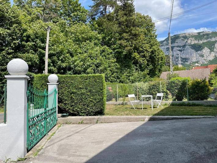 Gîte pour 5 personnes, avec jardin, adapté aux familles à Collonges-sous-Salève - 2