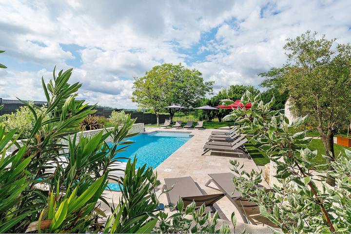 Casa rural 'Les Carassonnes' con piscina privada, terraza y Wi-Fi in Saint-Nexans, Périgord Pourpre