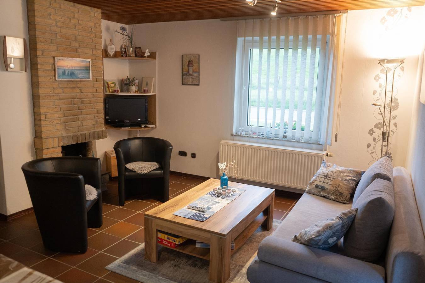 Ganze Ferienwohnung, Fewo Ost W2 , Dusche, Wc, 2 Schlafräume in Butjadingen, Nordseeküste