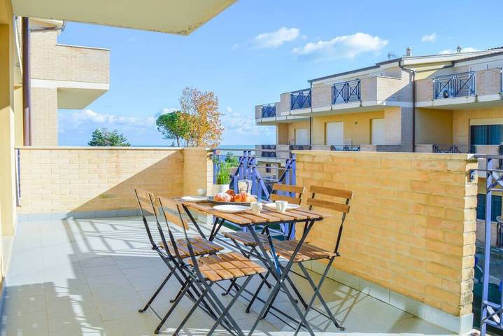 Ferienwohnung für 4 Personen, mit Balkon/Terrasse und Pool, mit Haustier - 1