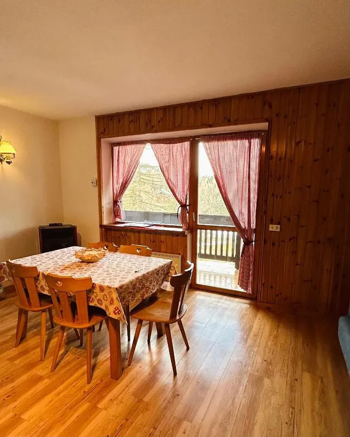 Ferienwohnung für 5 Personen, mit Garten und Ausblick sowie Terrasse, mit Haustier - 1