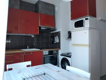 Glamping for 3 People in Balaruc-les-Bains, Hérault, Photo 1