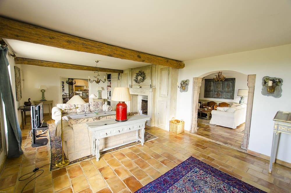 Luxusvilla mit Pool, Whirlpool und herrlicher Aussicht in der Nähe von Nizza, Cannes und Monaco in Tourrettes-sur-Loup, Mittelmeerküste (Frankreich)