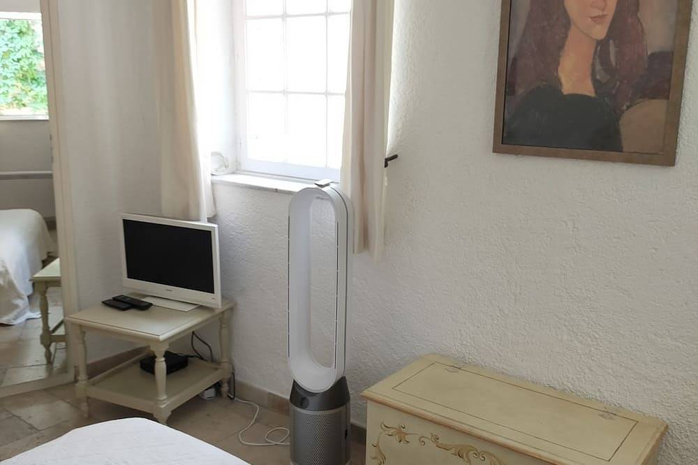 Selten im Herzen von Saint Tropez ein Dorfhaus in Saint-Tropez, Mittelmeerküste (Frankreich)