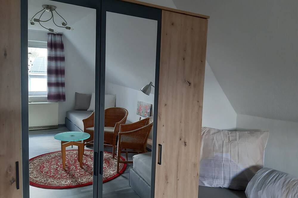 Ganze Wohnung, Ferienhaus in Dorfrandlage nahe Güstrow für 5 Gäste +Kind in Gülzow-Prüzen, Mecklenburgische Seenplatte