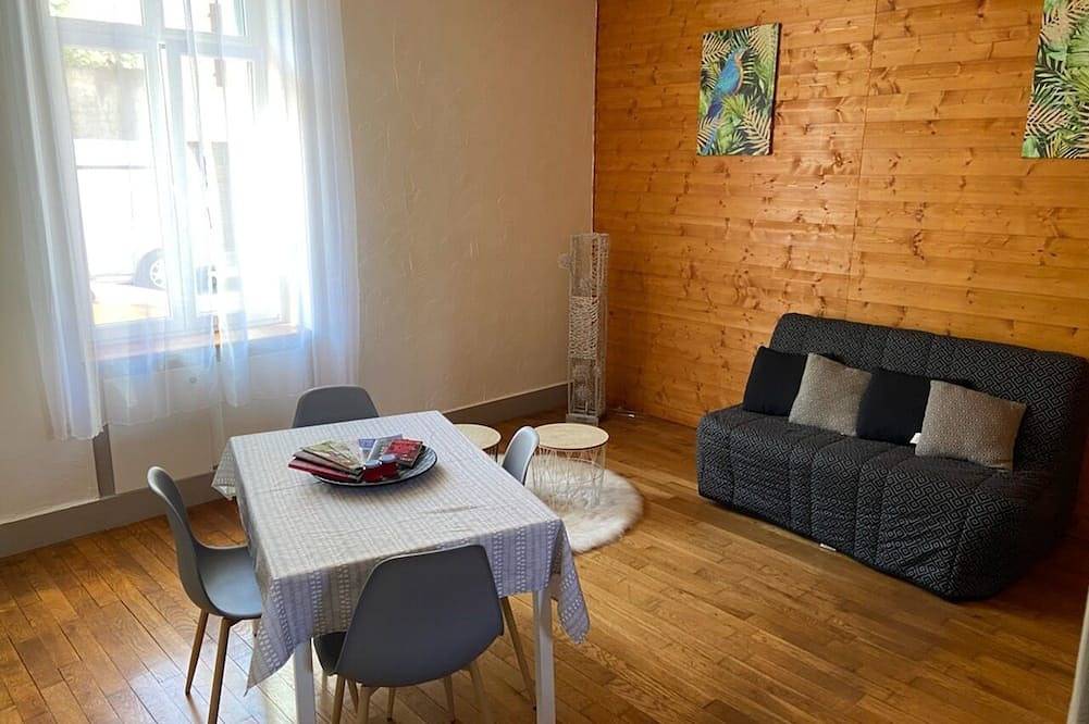 Ganze Wohnung, La Colombière 1*- 56m2 between place Wilson and allées du parc de la Colombière in Dijon, Dijon und Umgebung