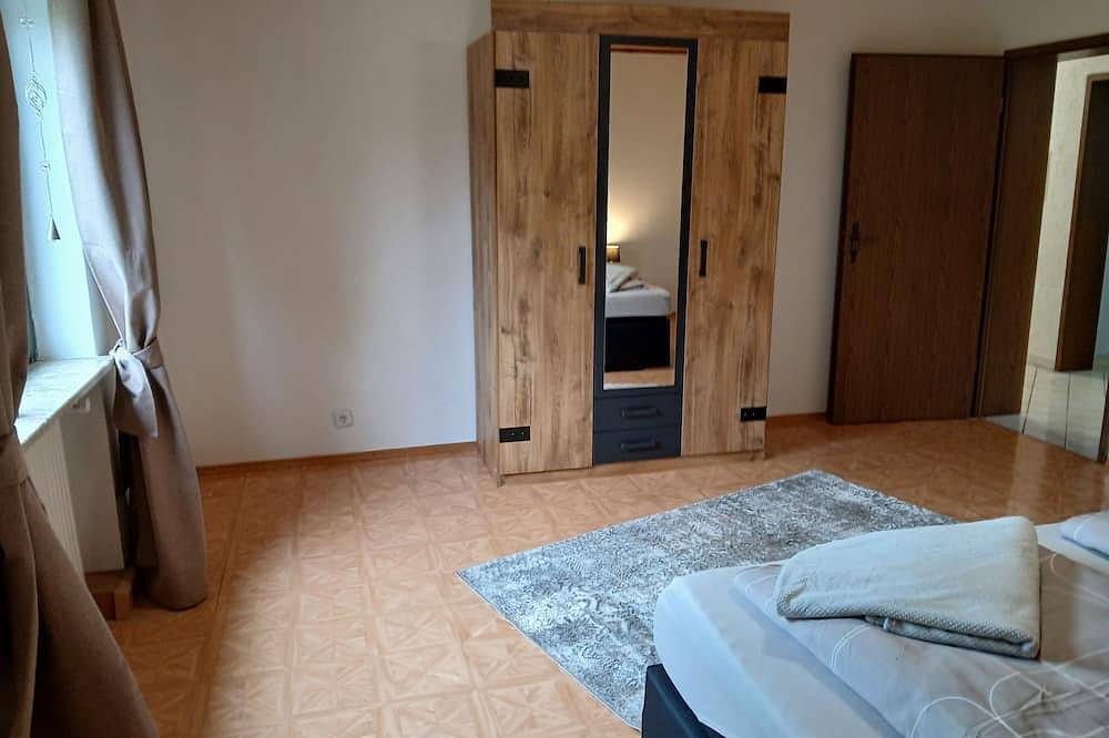 Ganze Wohnung, Ferienwohnung Zum Symposion in Namborn, Saar-Nahe-Bergland