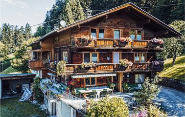 Ferienhaus für 10 Personen, mit Garten im Zillertal