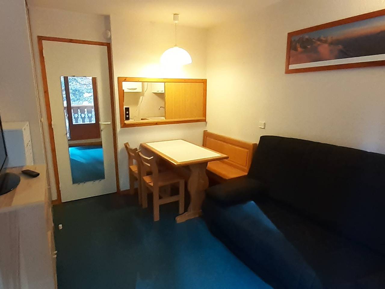 Apartamento entero, Estudio cabina céntrico para 4 pers, balcón in Valfréjus, Modane