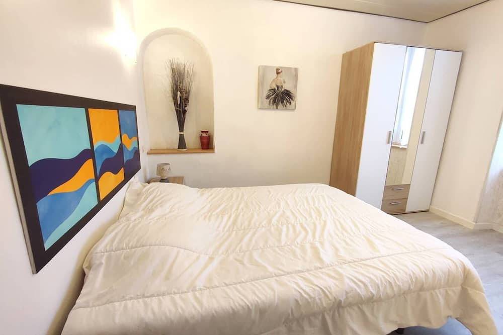 Ganze Wohnung, Apartment in the center of Trebeurden and 500m from the beach in Trébeurden, Rosa Granitküste