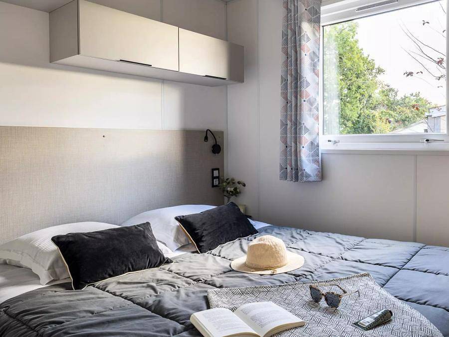 Camping Le Village Perrosien - Mobilheim 4 personen - 3-Zimmer-Hütte 4 Personen Klimatisiert + Tv in Perros-Guirec, Rosa Granitküste
