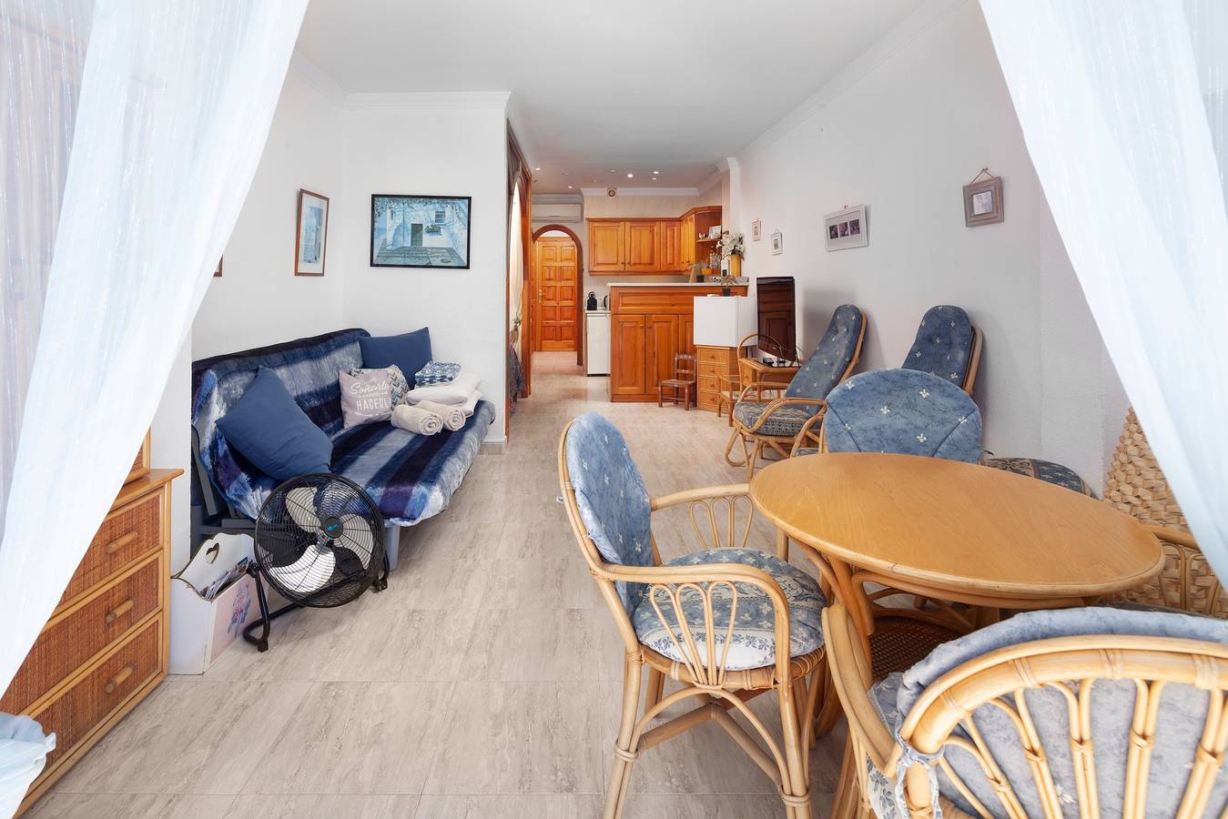 Holiday Home "Beachfront Bungalow" with Sea View, Private Terrace & Wi-Fi in Torrox Costa, Torrox