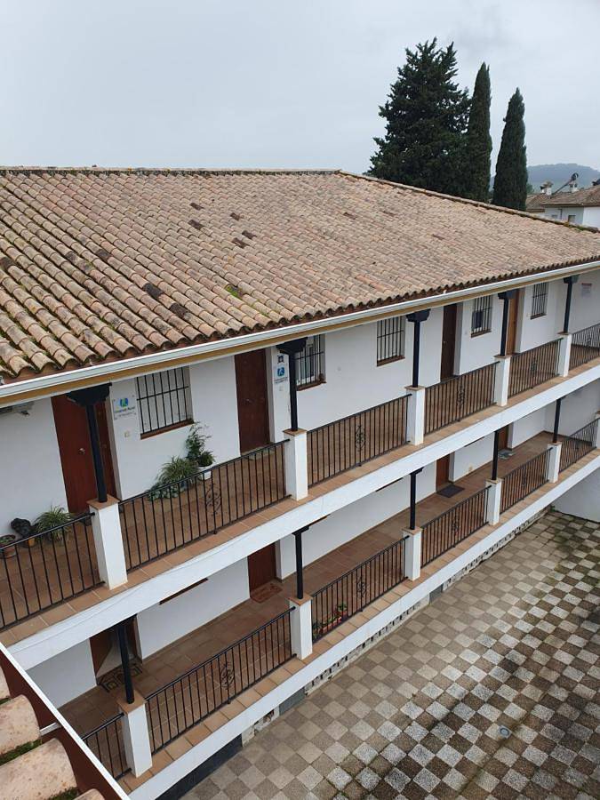 Casa rural con piscina para 6 personas, con vistas y balcón, Familias con niños en Sierra de Grazalema - 3