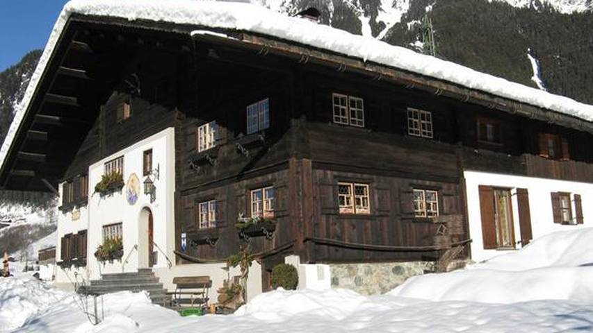 Gîte pour 4 personnes, avec jardin à Gaschurn - 2