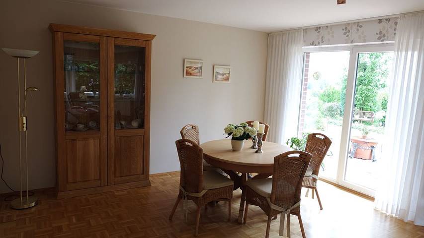 Ferienwohnung für 4 Personen, mit Balkon/Terrasse und Terrasse im Ruhrgebiet - 2