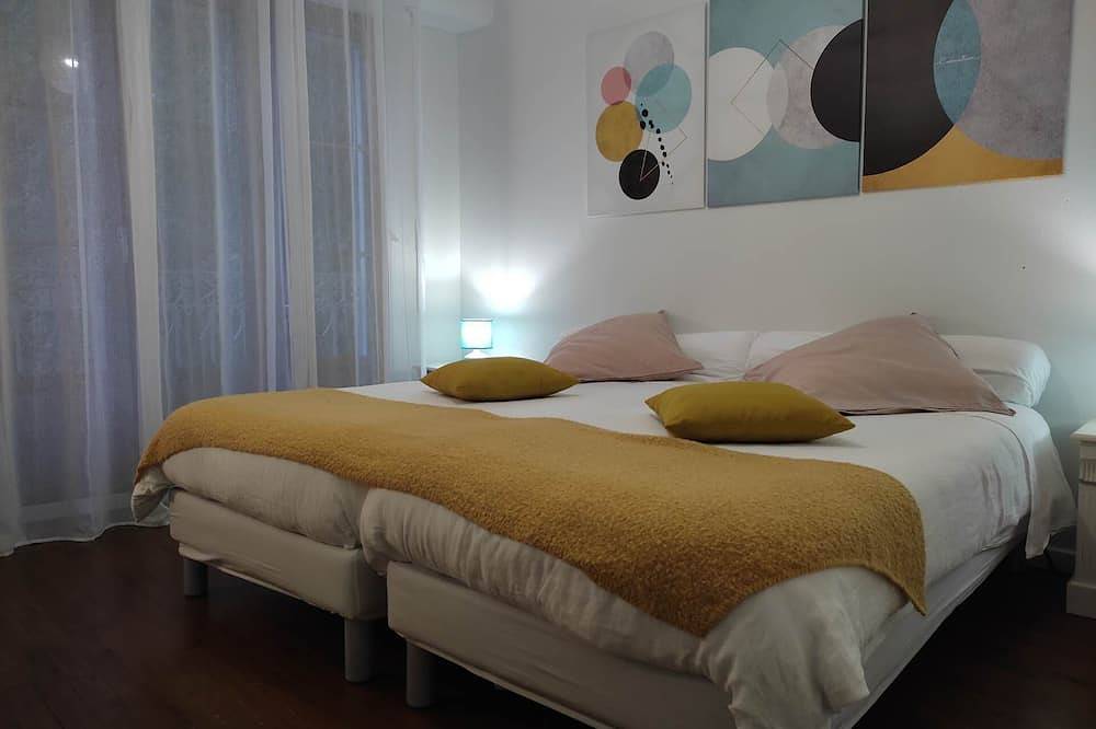 Apartamento entero, Habitación colorida - Aspe in Oloron-Sainte-Marie, Béarn