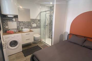 Appartement De Vacances pour 2 Personnes dans Briord, Jura Francais, Photo 2