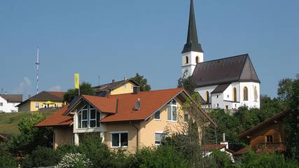 Ferienwohnung für 2 Personen, mit Garten und Seeblick in Taching am See