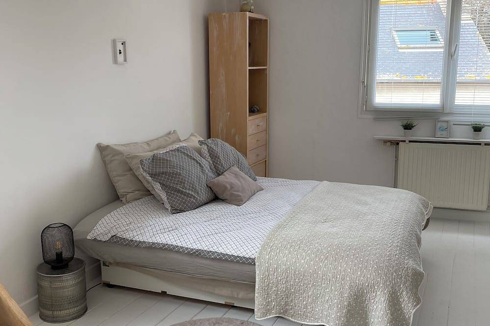 Maison de Vacances à 200m à Pied des Plages et du Port Avec Terrasse de Toit in Saint-Quay-Portrieux, Côte de Goëlo