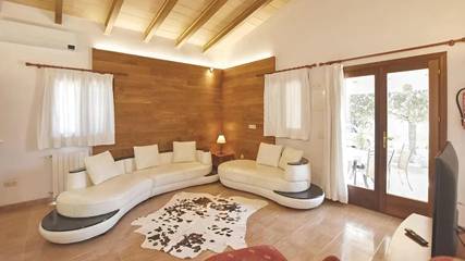 Holiday home in Maria de la Salut, Majorca Center für 13 
