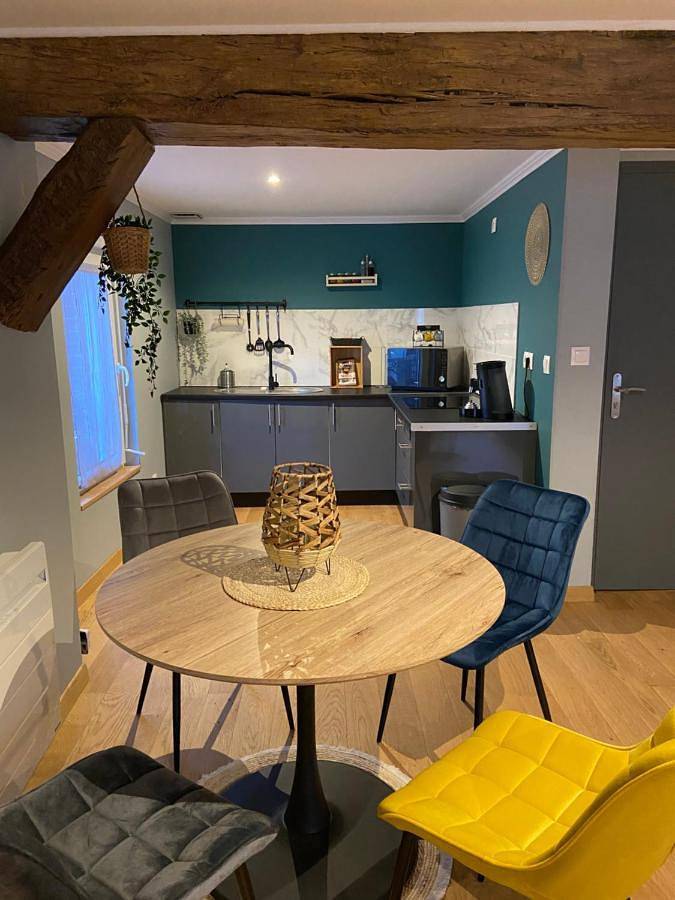 Gîte pour 4 personnes dans Aÿ-Champagne - 2