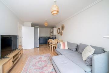 Apartment for 4 People in Ealing, London, Photo 1