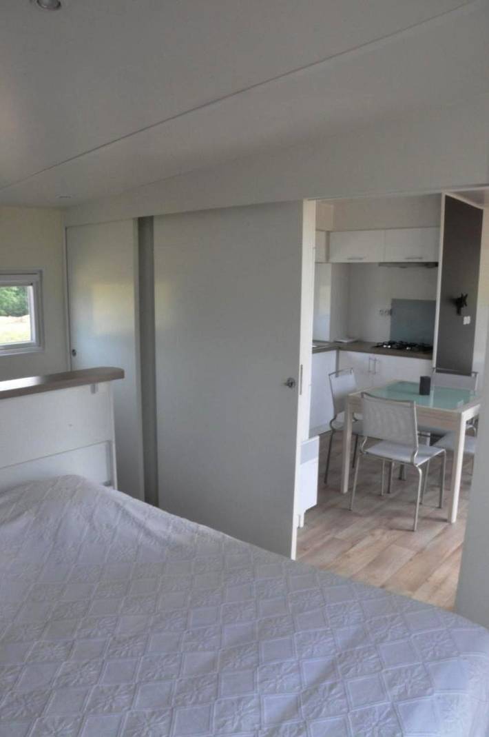 Location de vacances pour 6 personnes, avec vue ainsi que piscine et jardin, animaux acceptés à Saint-Georges-sur-Cher - 2