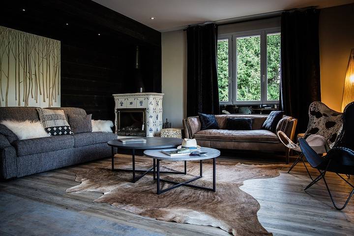 Gîte pour 9 personnes, avec jardin à Doucier - 4