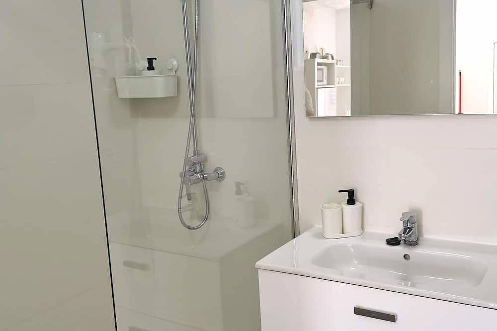 Apartamento entero, Apartamento de 2 dormitorios complejo vacacional con piscina en Tahiche. in Tahiche, Teguise