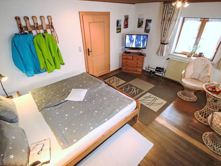 Ferienwohnung für 2 Personen, mit Terrasse und Garten in Bad Bayersoien - 2